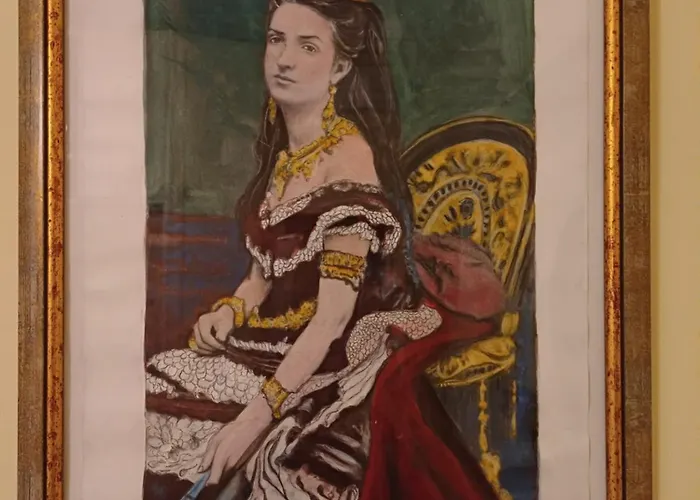 The Queen's Coffer *